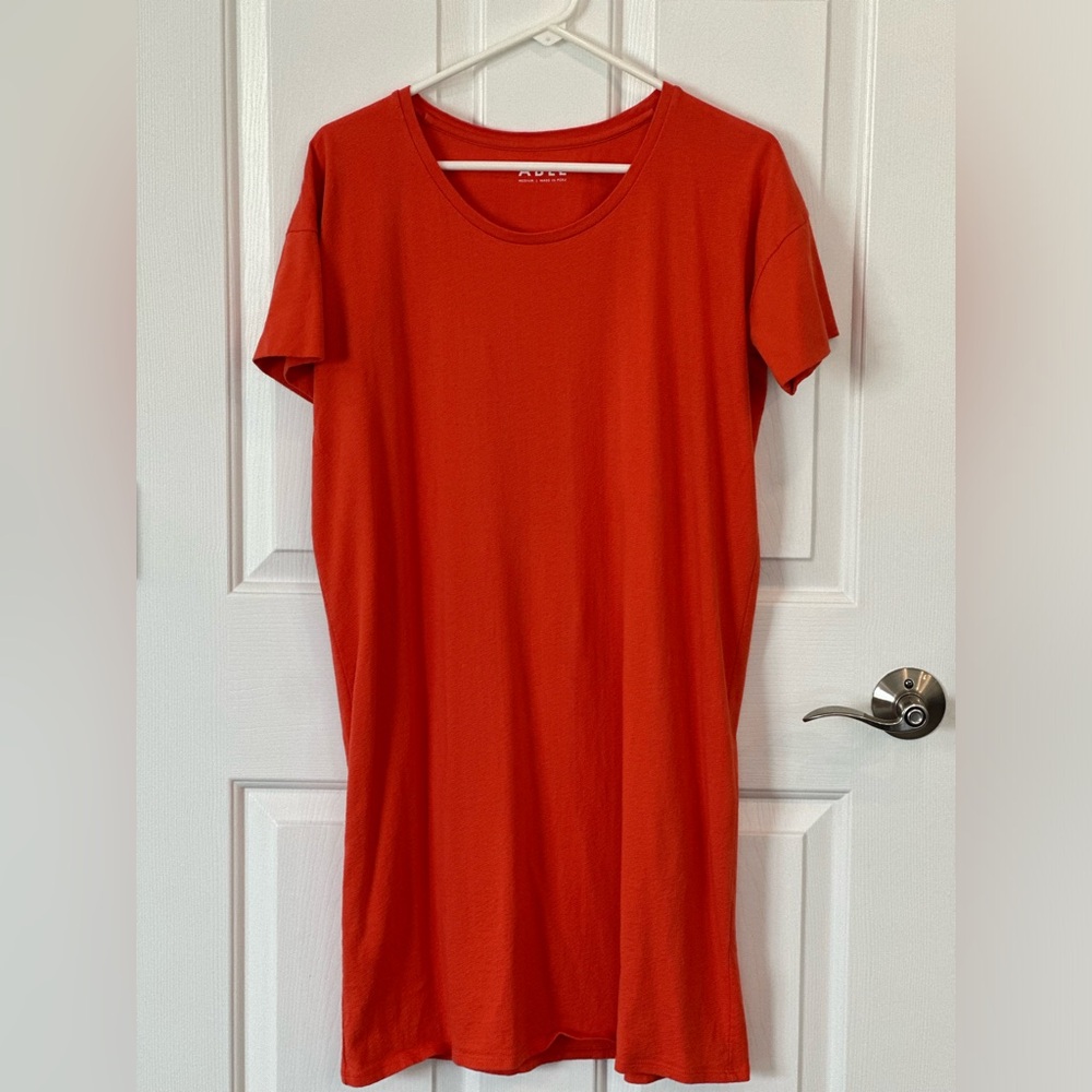 Able orange t-shirt dress